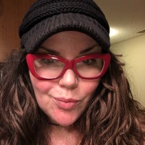 Meet your Posher, Lynn